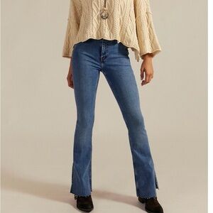 FREE PEOPLE Level Up Split Flare Jeans size 25